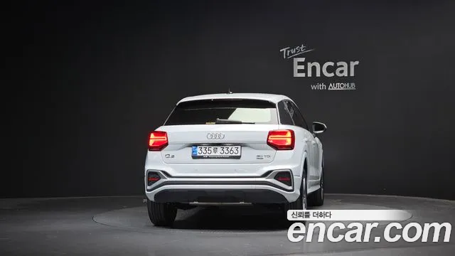 Audi Q2 — Фото автомобиля 4