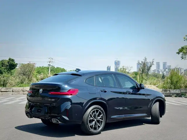 BMW X4 — Фото автомобиля 6