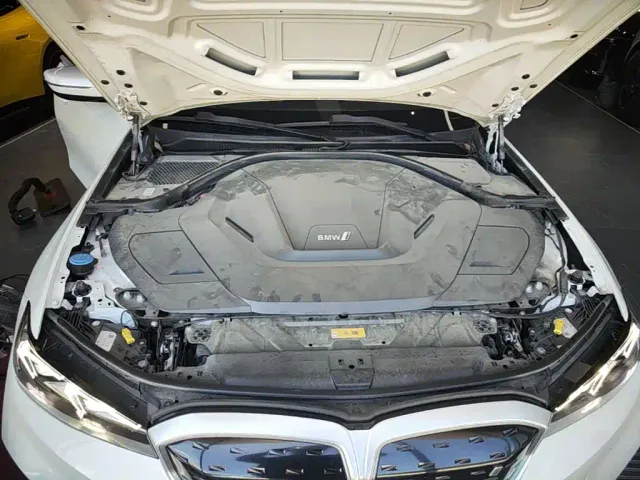 BMW i3 — Фото автомобиля 19