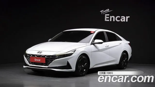 Фотография автомобиля — Hyundai Avante CN7