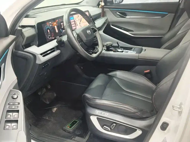 Changan CS75 Plus — Фото автомобиля 14