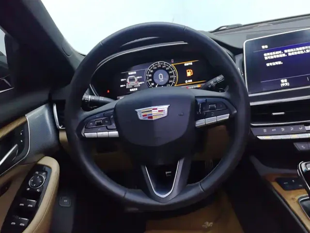 Cadillac CT5 — Фото автомобиля 15