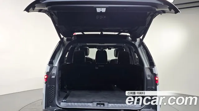 Land Rover Discovery — Фото автомобиля 25