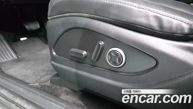 Hyundai Palisade Palisade (LX3) Бензин 2.5T 2WD 9 мест — Фото автомобиля 27