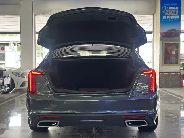 Cadillac CT5 — Фото автомобиля 8