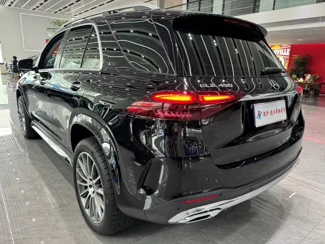 Mercedes-Benz GLE-Class — Фото автомобиля 23