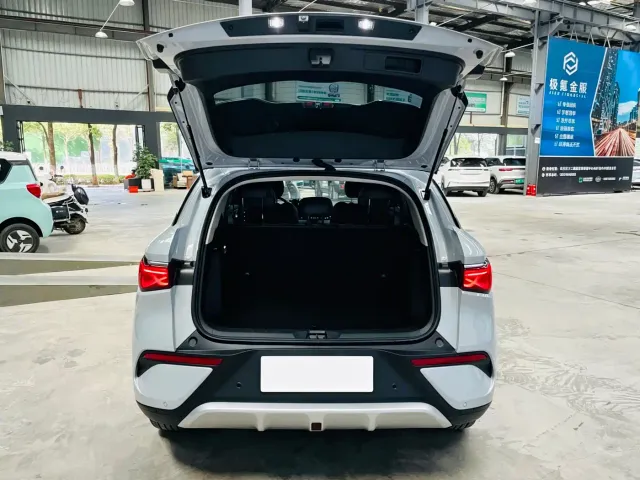 BYD Yuan PLUS — Фото автомобиля 7