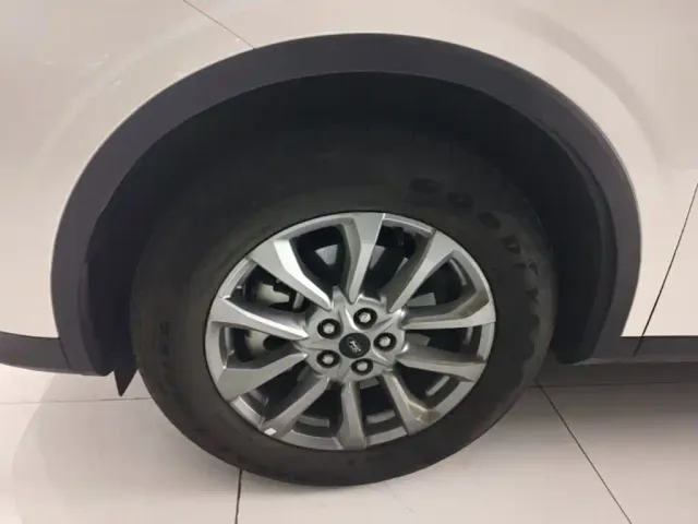 Ford Edge — Фото автомобиля 22