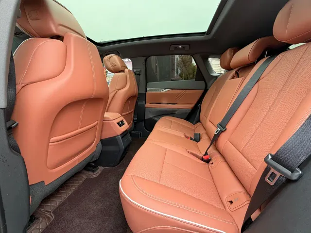 Cadillac Optiq — Фото автомобиля 10
