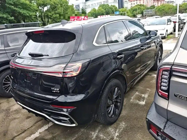 Hongqi HS5 — Фото автомобиля 6