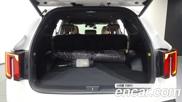 Kia Sorento Новый Sorento 4 поколение Дизель 2.2 2WD — Фото автомобиля 20