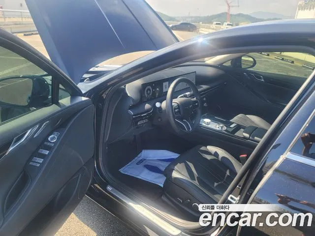 Genesis G80 Бензин 2.5 турбо 2WD — Фото автомобиля 7