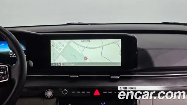 Kia Canival Carnival 4 поколение Бензин 7 мест Noblesse — Фото автомобиля 14