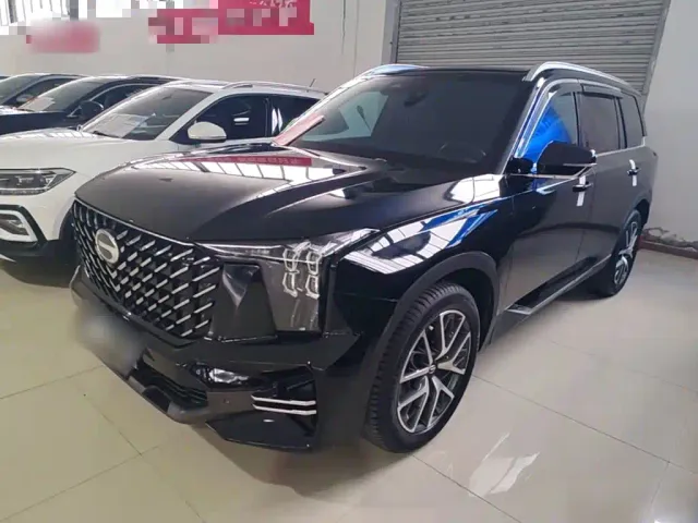 Фотография автомобиля — GAC Trumpchi GS8