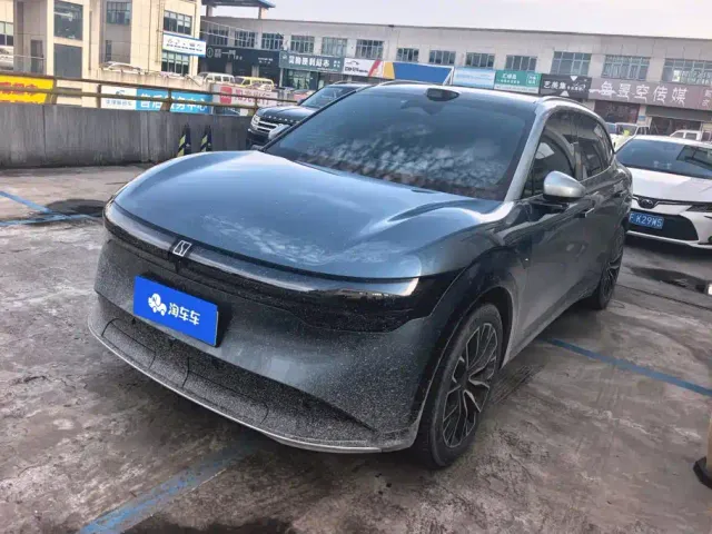 Фотография автомобиля — Zeekr 7X