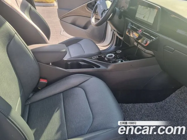 Kia Niro The All New Niro — Фото автомобиля 9