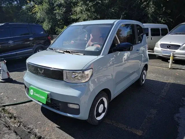 Фотография автомобиля — Wuling Hongguang Mini EV