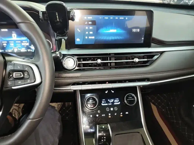 Chery Tiggo 8 — Фото автомобиля 12