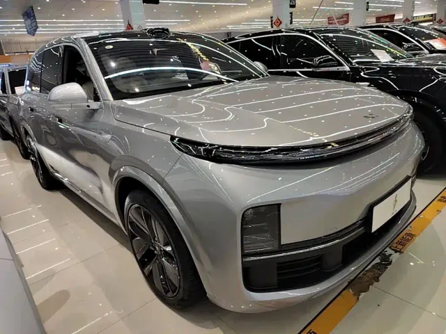 Li Auto L9 — Фото автомобиля 3