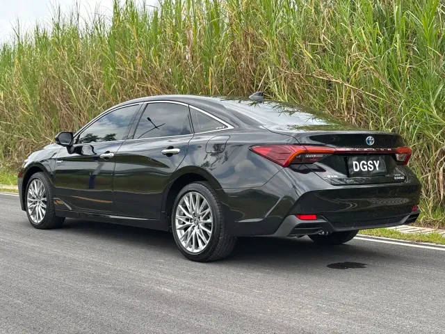 Toyota Avalon — Фото автомобиля 25