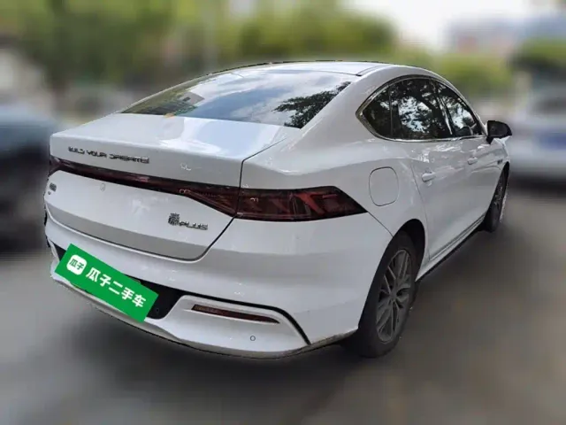 BYD Qin PLUS — Фото автомобиля 6
