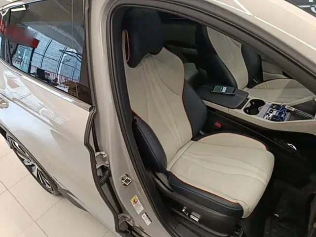BYD Song PLUS — Фото автомобиля 24