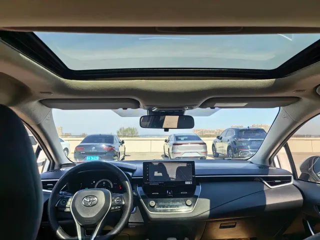 Toyota Corolla — Фото автомобиля 13
