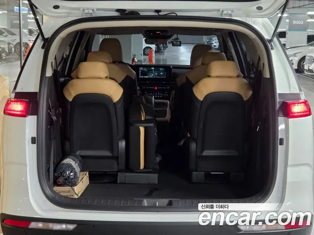 Kia Canival Carnival 4 поколение 11 мест Prestige — Фото автомобиля 6