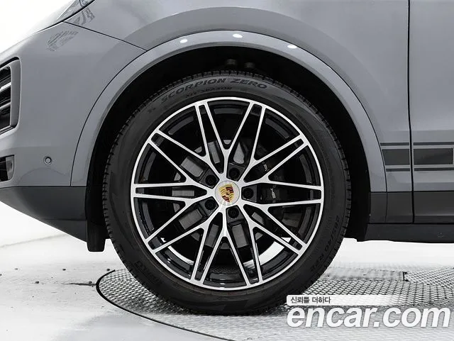 Porsche Cayenne PO536 — Фото автомобиля 5