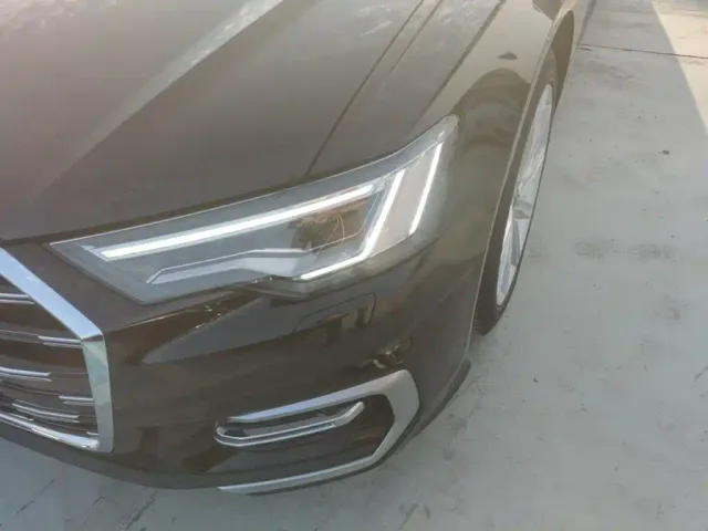 Audi A6L — Фото автомобиля 23