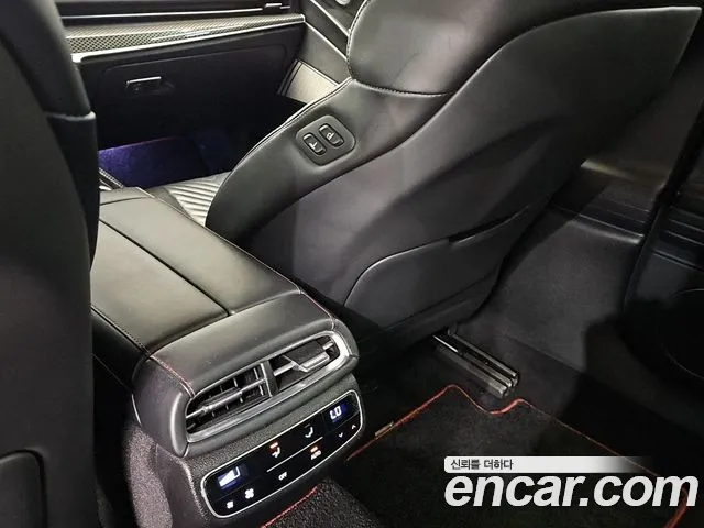Genesis G80 Бензин 2.5 турбо AWD — Фото автомобиля 14