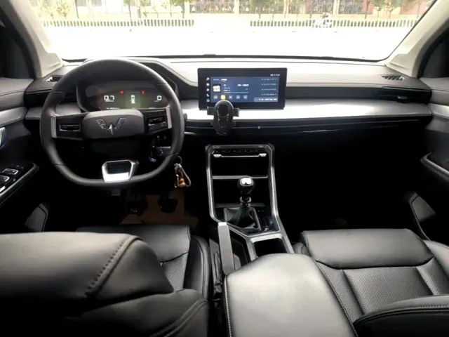 Wuling Asta — Фото автомобиля 9