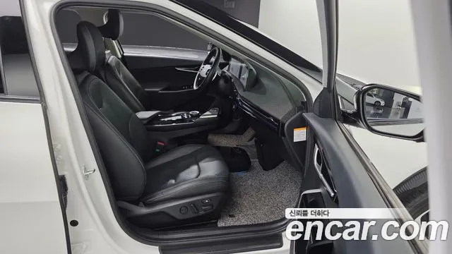 Kia EV6 — Фото автомобиля 26