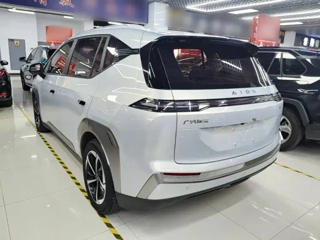 GAC Aion Y — Фото автомобиля 4