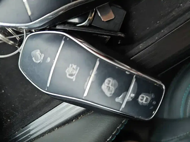 BYD Song L DM-i — Фото автомобиля 8