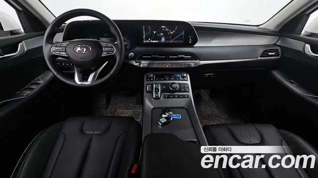 Hyundai Palisade Palisade Дизель 2.2 2WD — Фото автомобиля 7