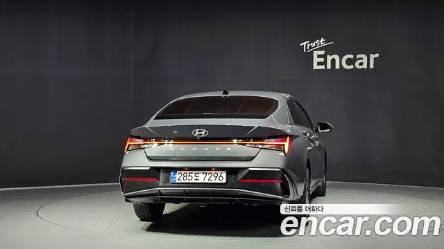 Hyundai Avante CN7 — Фото автомобиля 4