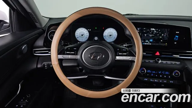 Hyundai AVANTE Avante (CN7) — Фото автомобиля 13