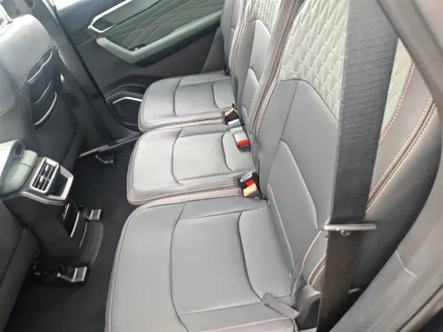 Geely Haoyue L — Фото автомобиля 16