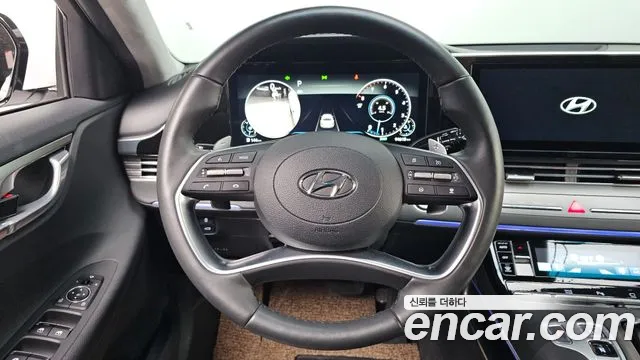 Hyundai Grandeur New — Фото автомобиля 14