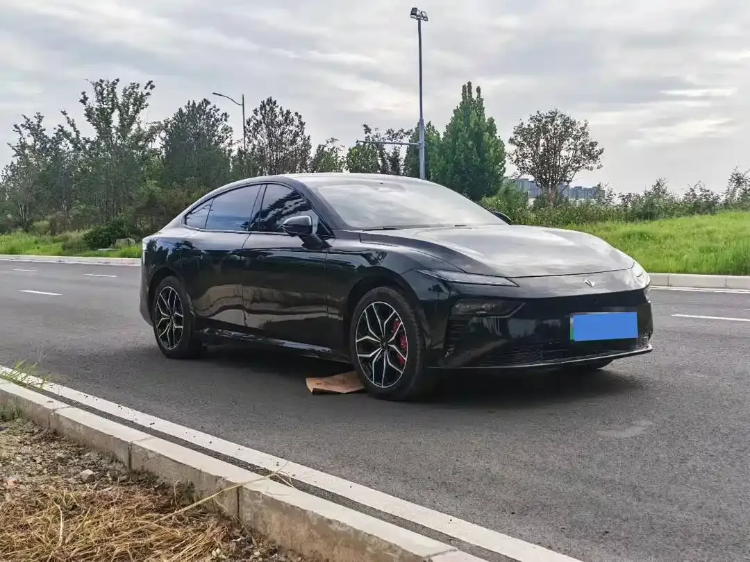 Dongfeng Yipai eπ007 2025 Pure Electric 650Pro Navigation Edition — Фото автомобиля 3