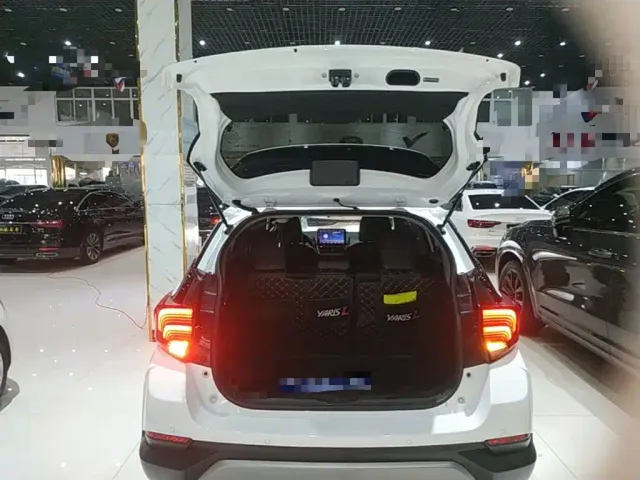 Toyota YARiS L Zhi Xuan — Фото автомобиля 18
