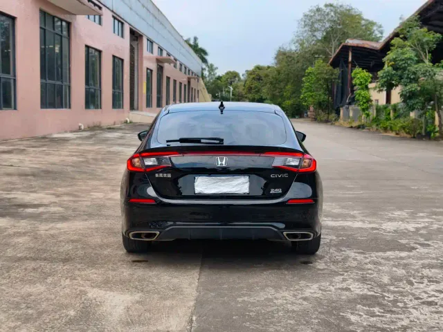 Honda Civic — Фото автомобиля 7