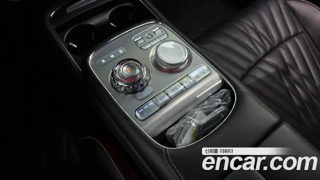 Genesis G90 Бензин 3.5 турбо AWD — Фото автомобиля 25