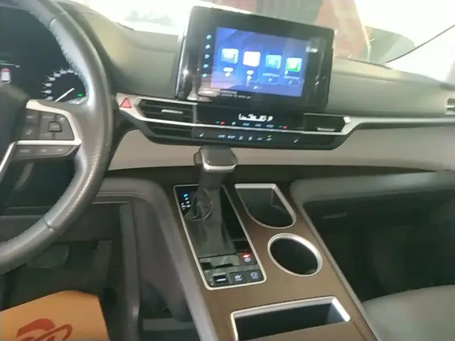 Toyota Toyota Sienna 2021 2.5L Hybrid Luxury Edition — Фото автомобиля 12