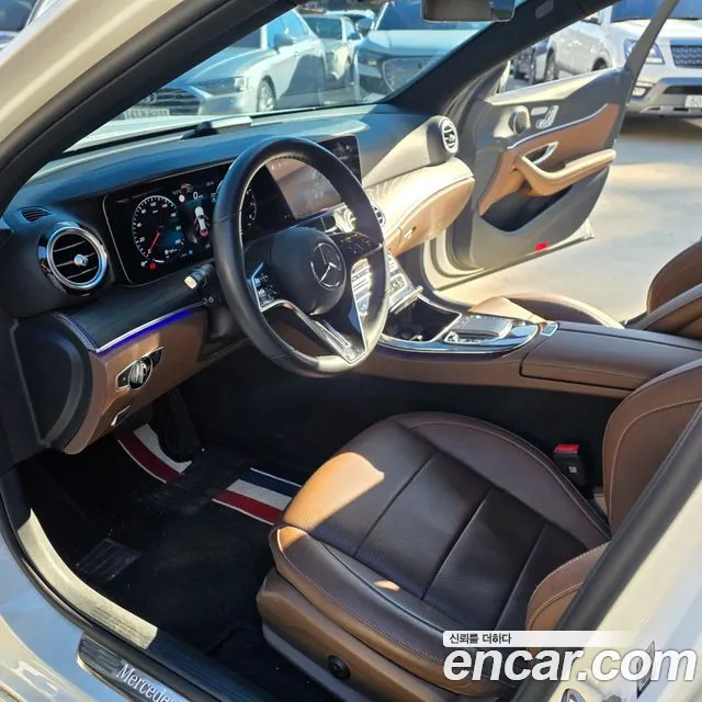 Mercedes-Benz E-Class W213 — Фото автомобиля 9