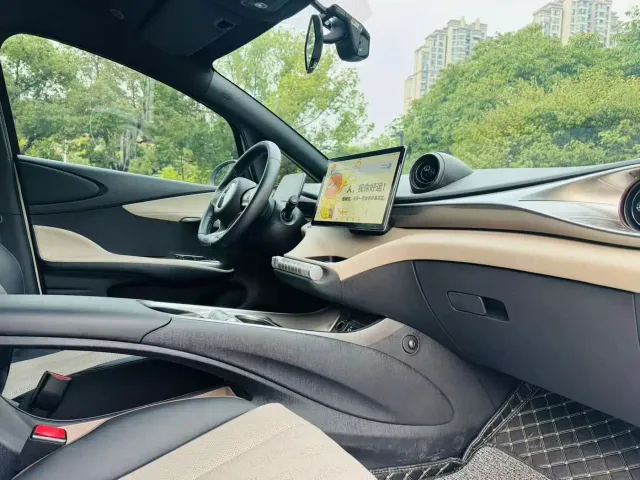 BYD Dolphin — Фото автомобиля 10