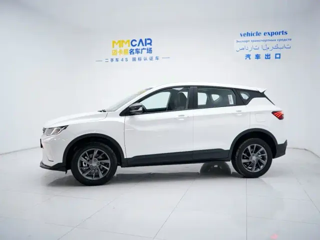 Geely Binyue — Фото автомобиля 10