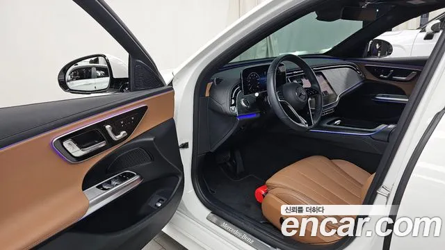 Mercedes-Benz E-Class W214 — Фото автомобиля 15