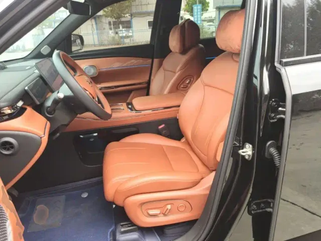 GAC Trumpchi Xiangwang S7 — Фото автомобиля 14
